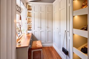 Photo 25- click for photo gallery